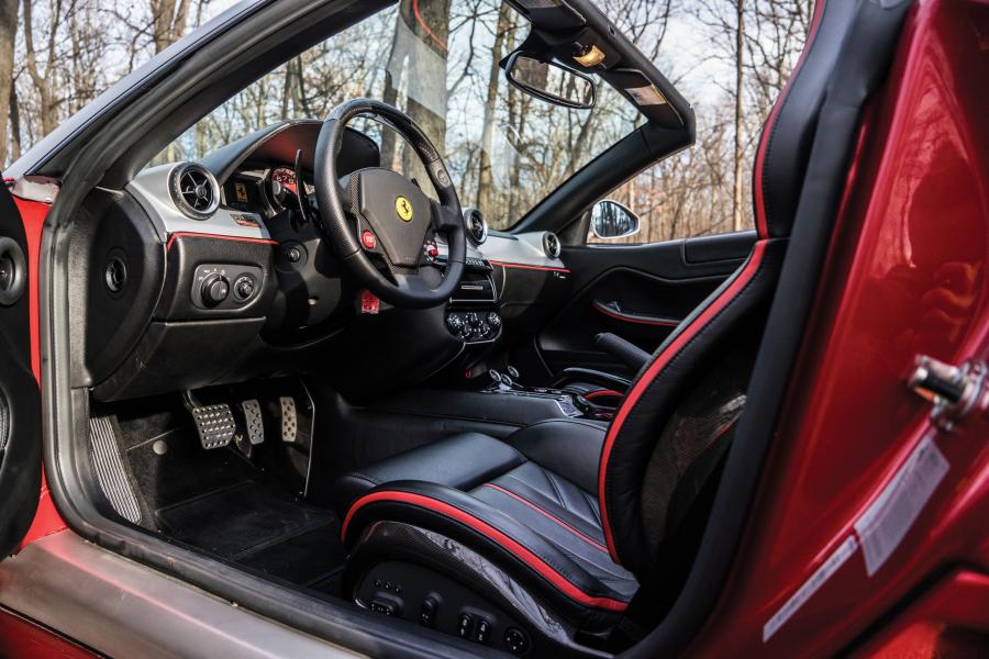  Ferrari 599 SA Aperta 2010 года  (US) (фото 4 из 9)